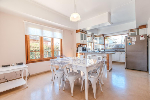 Imagen 9 de 30 de Impecable Casa En Venta En Campos De Álvarez Country Club - Moreno -
