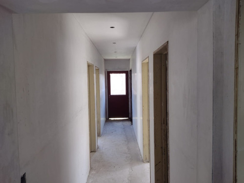 Casa A Estrenar De 105m2 (ubicada En Zona De Casa Quintas). Virrey Del Pino Km 44,700