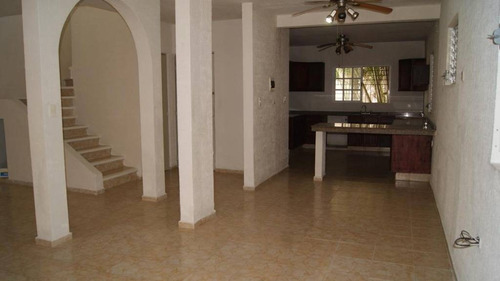 Imagen 13 de 15 de Casa En Venta Excelente Ubicación Bosque Real, Playa Del Carmen P3111