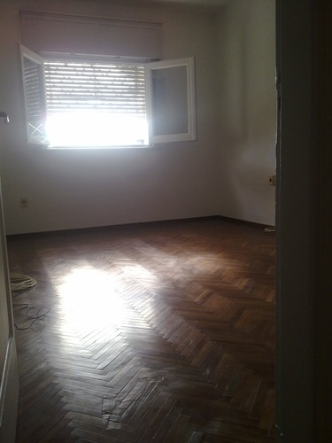 Alquiler Apartamento 2 Dormitorios Buceo Impecable. Dueño