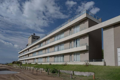 Imagen 1 de 14 de Departamento En Venta - 2 Ambientes - Mar De Ostente - Frente Al Mar