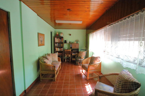 Moreto 59: Excelente Casa De 5amb. Garage Patio