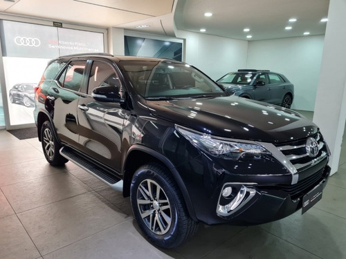 Imagem 3 de 11 de Toyota - Hilux Sw4 2.8 Srx 4x4 16v Turbo Diesel
