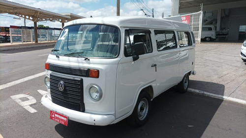 Volkswagen Kombi 1.4 Standard Total Flex 3p