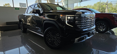 GMC Sierra 6.2 V8 Denali