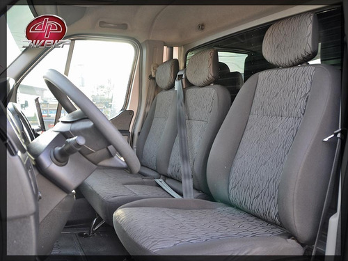 Imagem 10 de 15 de Van De Carga Renault Master 2.3 Baú