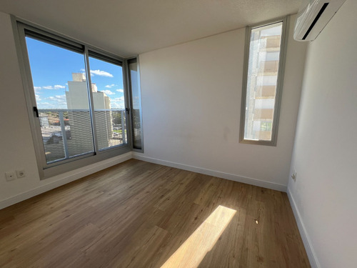 Apartamento En Alquiler De 1 Dormitorio En Malvin