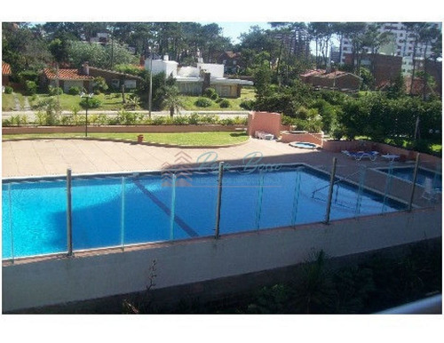 Imagen 15 de 18 de Apartamento En Brava, 1 Dormitorios * - Punta Del Este Aidy Grill