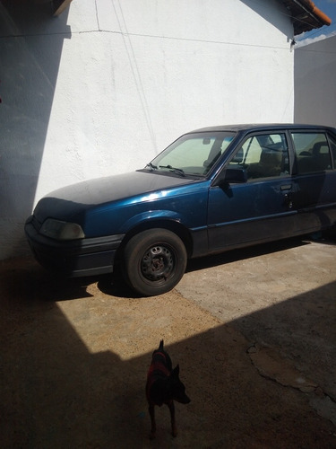 Imagem 1 de 3 de Chevrolet Monza Clube