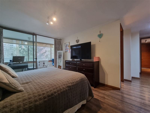 Departamento En Venta De 4 Dorm. En Las Condes
