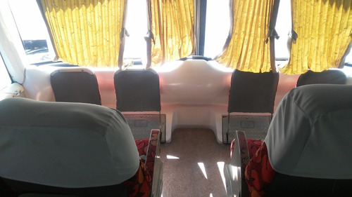 Omnibus Mercedes Benz O400.