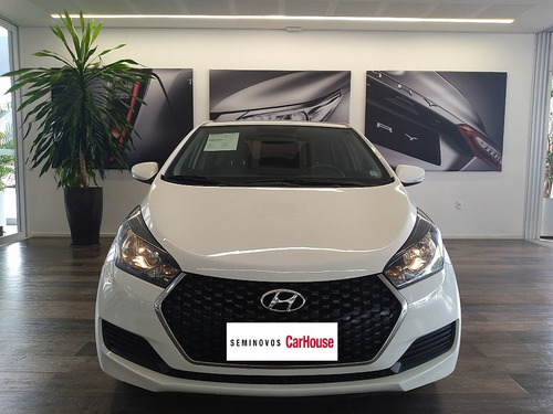 Imagem 2 de 12 de Hyundai Hb20s 1.6 Comfort Plus 16v Flex 4p Manual