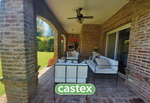 Imagen 6 de 14 de Casa De Cuatro Ambientes En Venta En El Molino, Pilar