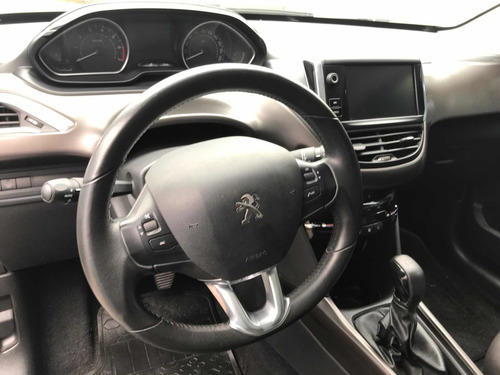 Peugeot 2008 1.6 Feline 2016