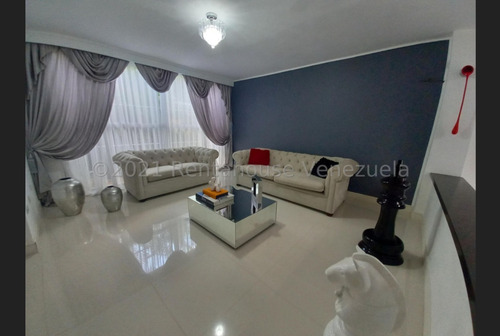 Imagen 12 de 14 de Zuleima González 0424-2832200 Townhouse En Venta En El Hatillo #21-27164