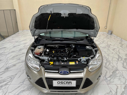 Imagen 8 de 19 de Ford Focus Se Plus 2.0 At6 Full Cuero 2014 Oscar Automotores