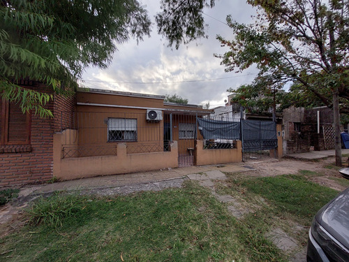 Casa A Reciclar! Excelente Terreno!  Oportunidad