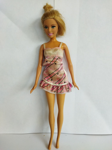 Barbie Vestido Rosa Claro Olanes Rubia Lacia 2006