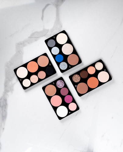 Imagen 3 de 10 de Paleta Para Ojos Y Rostro Ap | Instant Face Palette Blue