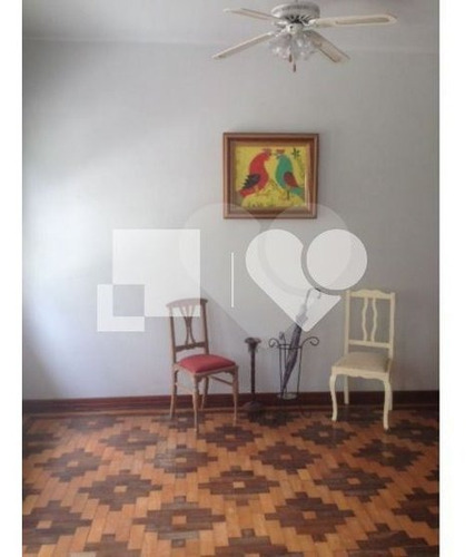Casa Em Petrópolis De 3 Dormitórios - 28-im411971