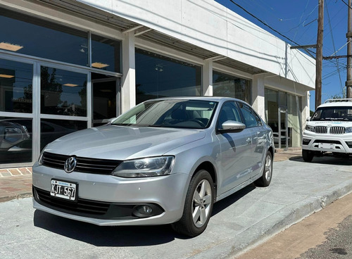 Vw Vento 2.0 Tdi Manual Año 2011 