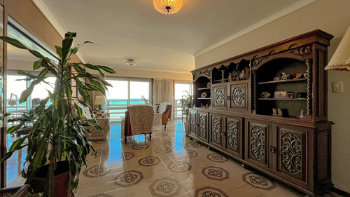 Departamento En Venta Frente Al Mar Y Parque San Martin 5 Ambientes
