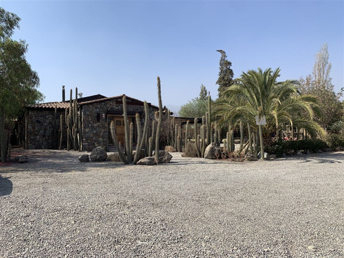 En Venta Terreno Comercial Gran Ubicación En Chacabuco