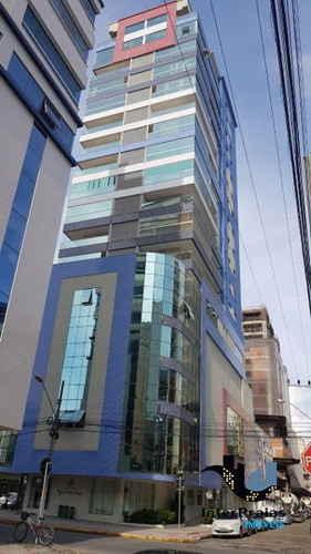 Imagem 1 de 16 de Apartamento Padrão Com 3 Quartos - 127175-v