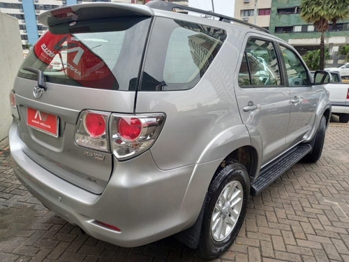 Imagem 2 de 15 de Sw4 2.7 Sr 7 Lugares 4x2 16v Flex 4p Automático