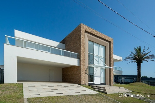 Imagem 2 de 8 de Casa À Venda Em Xangri-lá - Ca01042 - 67731080