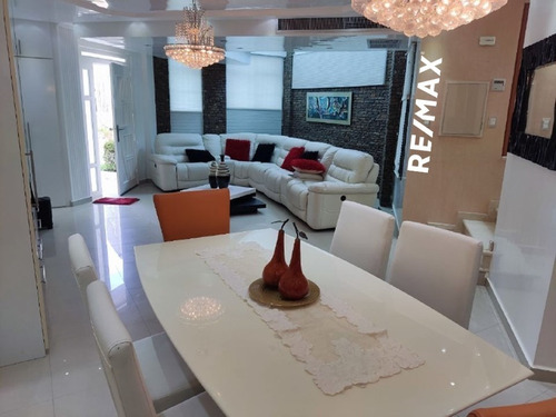 Imagen 8 de 18 de Re/max 2mil Vende Townhouse En Conj. Resd. Majestic Village