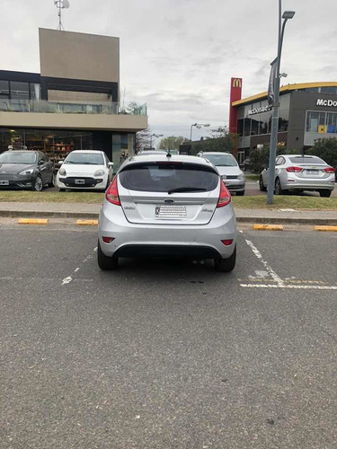 Ford Fiesta Kinetic Titanium
