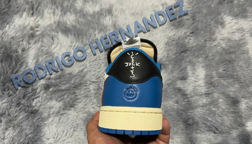 Tenis Colaboración Con Travis Scott Y Fragment (Usado)