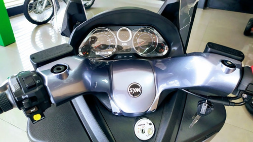 Sym Maxsym 600i Abs Maxi Scooter Bmw C650 Gt, Tmax Disponibl
