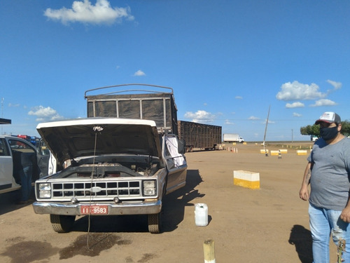 Ford F4000