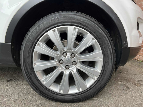 Imagem 9 de 10 de Land Rover Evoque 2014 2.0 Si4 Prestige 5p