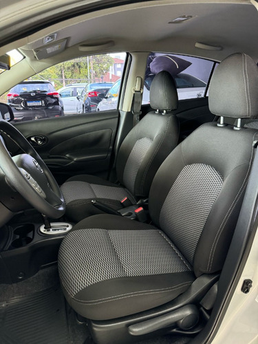 Nissan Versa 1.6 16V FLEXSTART SV 4P XTRONIC
