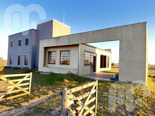 Casa En Venta En Barrio Las Luciérnagas Arana