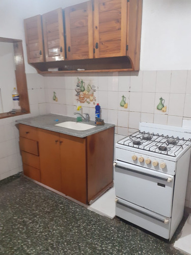 Excelente Casa Americana Con Amplio Terreno