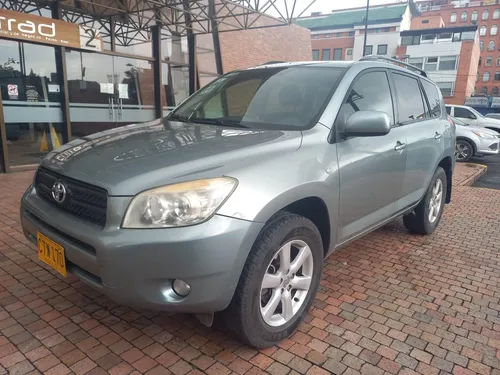Toyota Rav 4 Dlx 4x4 Aut En Excelente Estado.