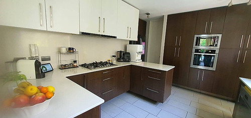 Estupenda Casa Mediterranea En Condominio