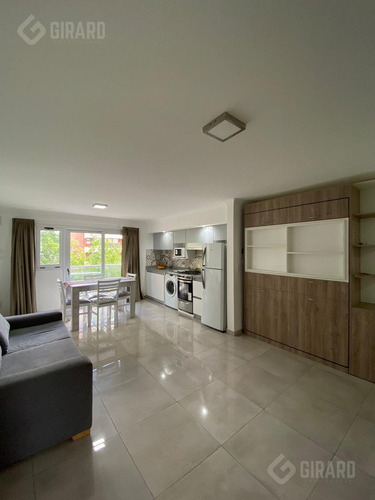 Venta, Departamento 1 Ambiente En Zona La Perla . Apto Credito Bancario