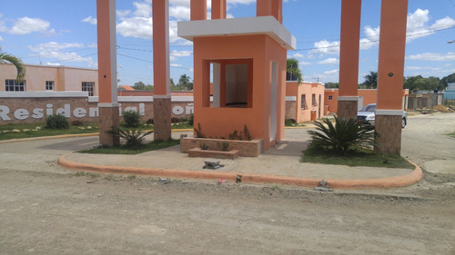 Imagen 2 de 14 de Casa 3 Habitaciones 2 Baños De 150 M2 En Villa Mella
