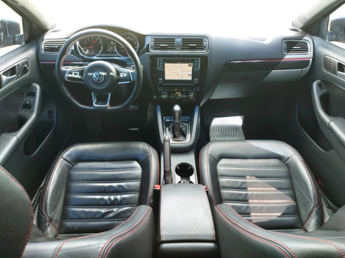 Imagen 19 de 25 de Volkswagen Vento Gli 2.0 Oferta Por Km
