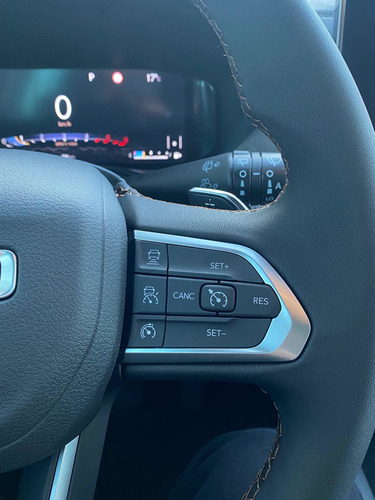 Imagen 16 de 16 de Jeep Commander 2022 2.0 Td380 At9 4x4 7pas Limited