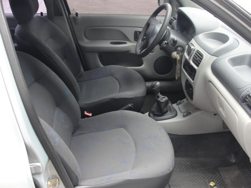 Renault Clio 1.5 Authent. Aa
