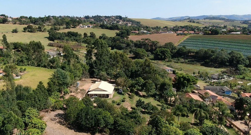 Imagem 5 de 10 de Chácara Com Edificação De 2 Dorm Mais Uma Suite