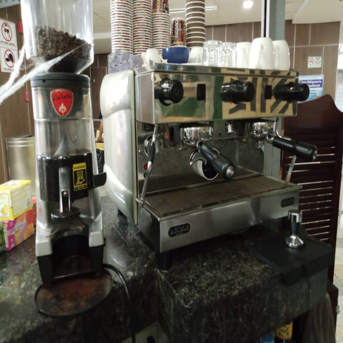 Imagen 7 de 14 de Se Vende / Alquila Local 18m2 Plaza El Venezolano