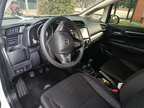 Honda WR-V 1.5 Lx