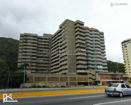 Imagen 2 de 10 de Apartamento En Alquiler En Macuto, Bajada El Playón, Av. La Playa Frente Al Balneario, Residencias Camurichico Edo. La Guaira Aa-mto001